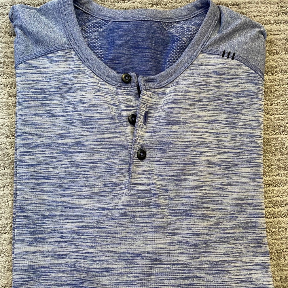 Men’s long sleeve Henley